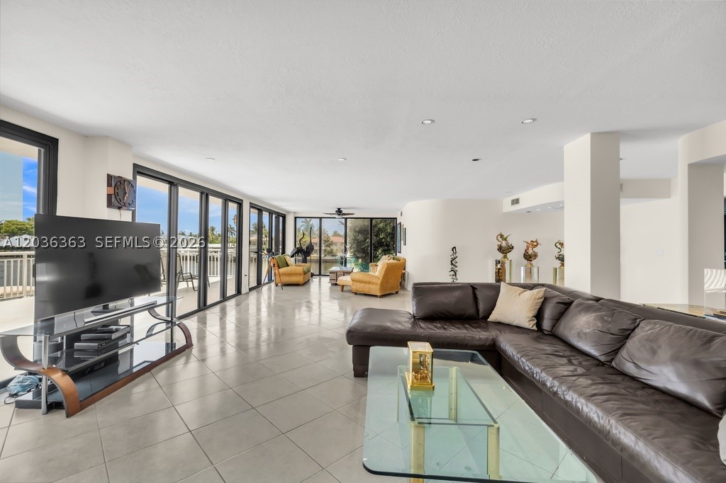 3100 NE 48th St #212 Fort Lauderdale, FL 33308