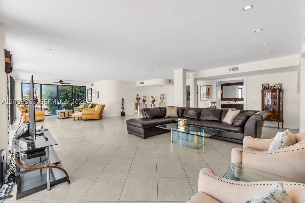 3100 NE 48th St #212 Fort Lauderdale, FL 33308
