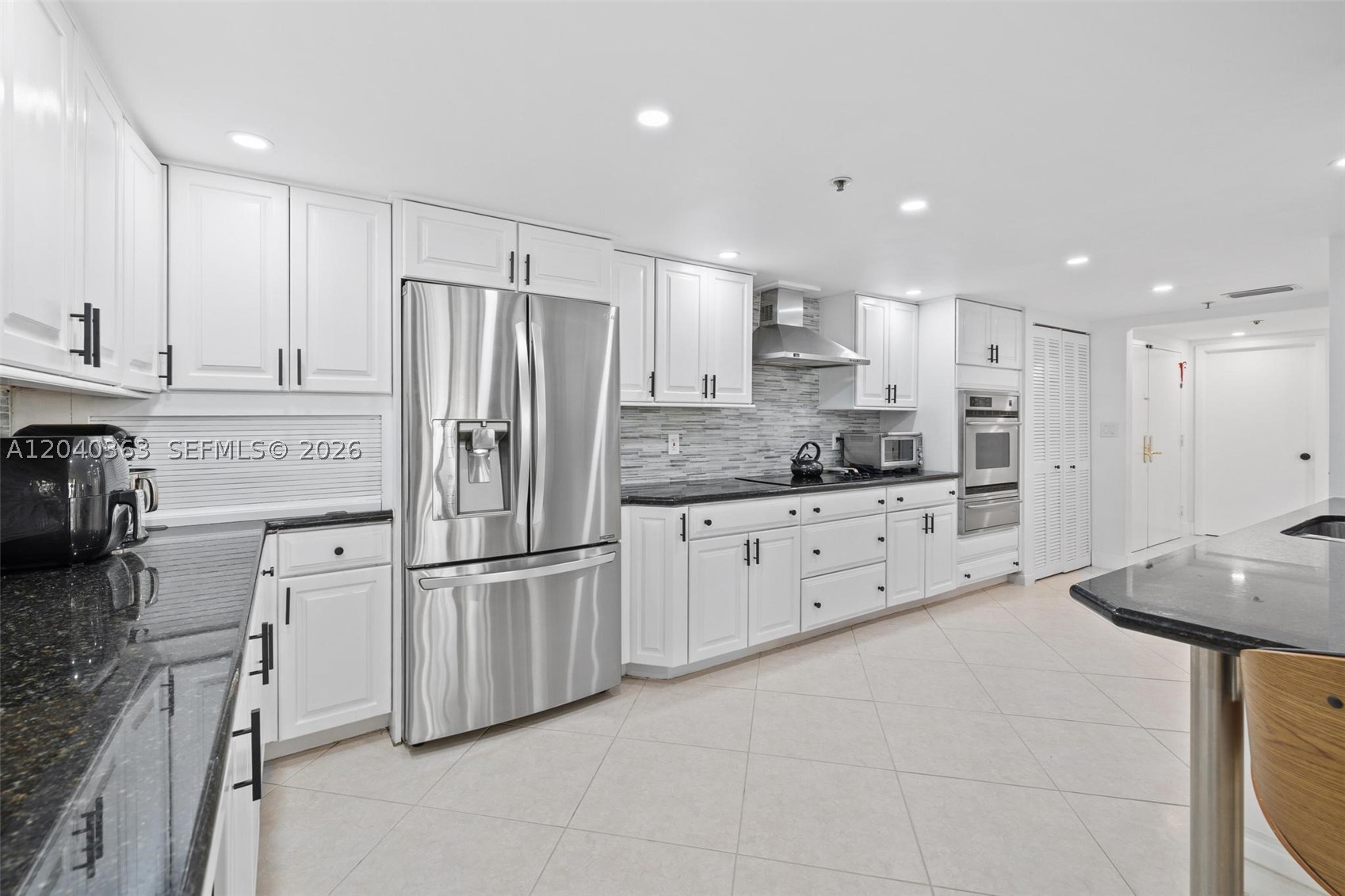 10175 Collins Ave #103 Bal Harbour, FL 33154