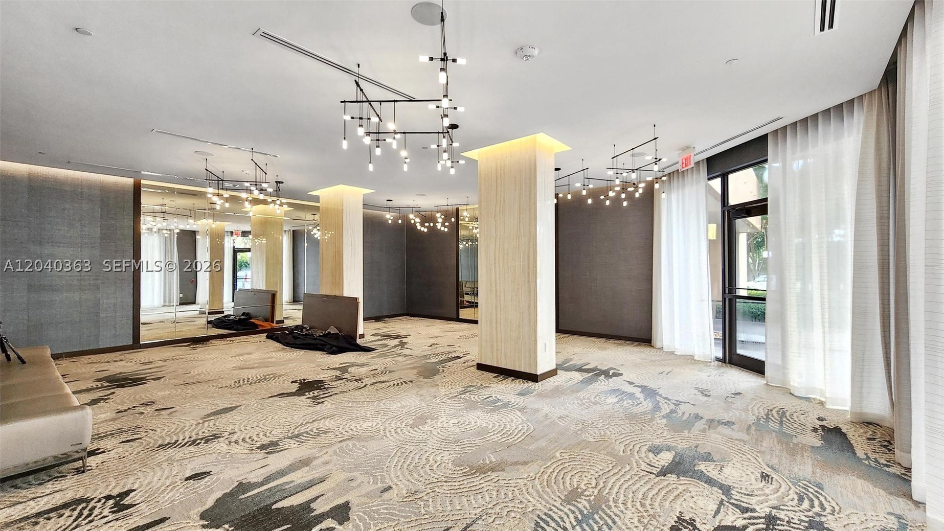 10175 Collins Ave #103 Bal Harbour, FL 33154