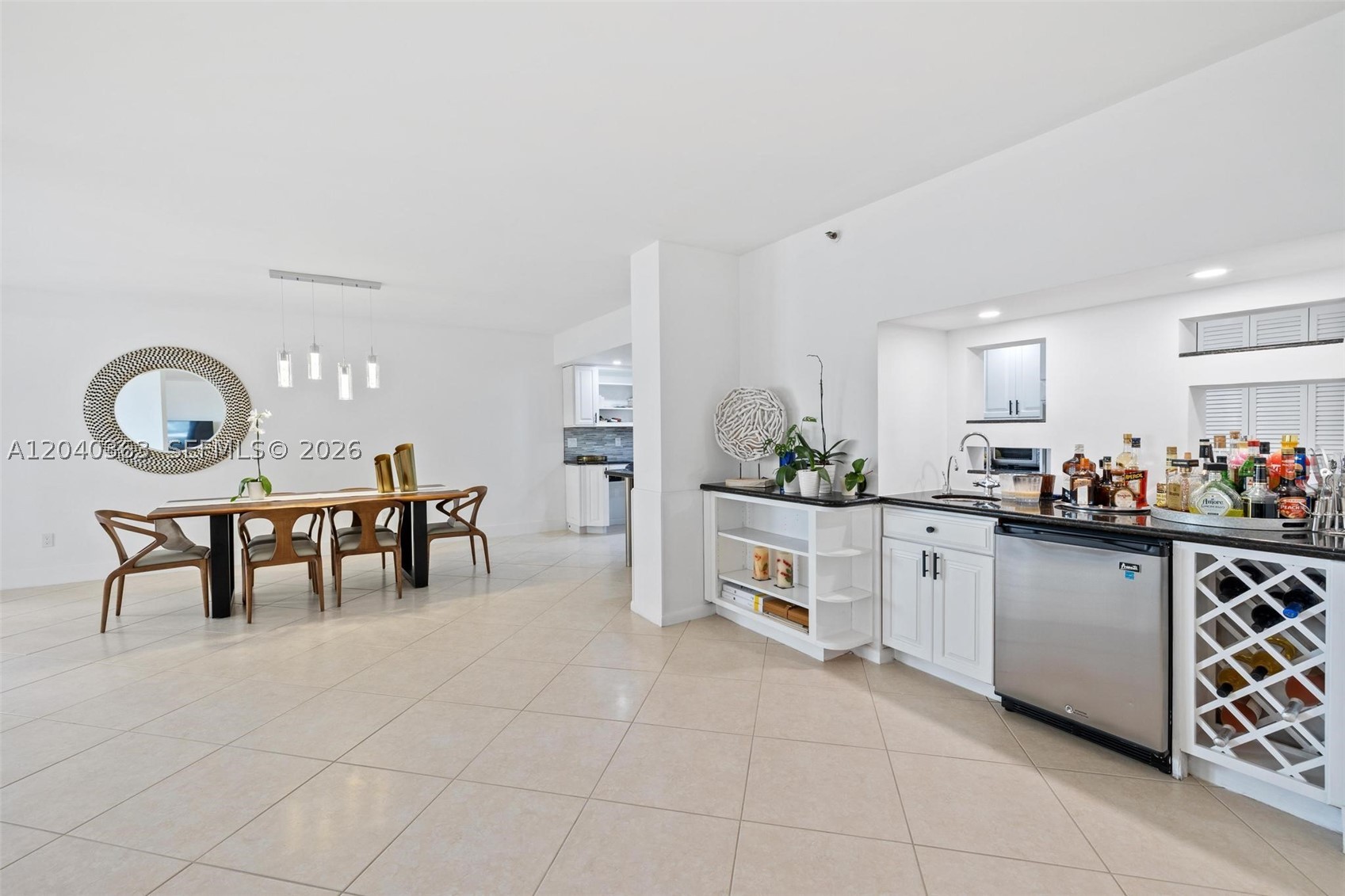 10175 Collins Ave #103 Bal Harbour, FL 33154