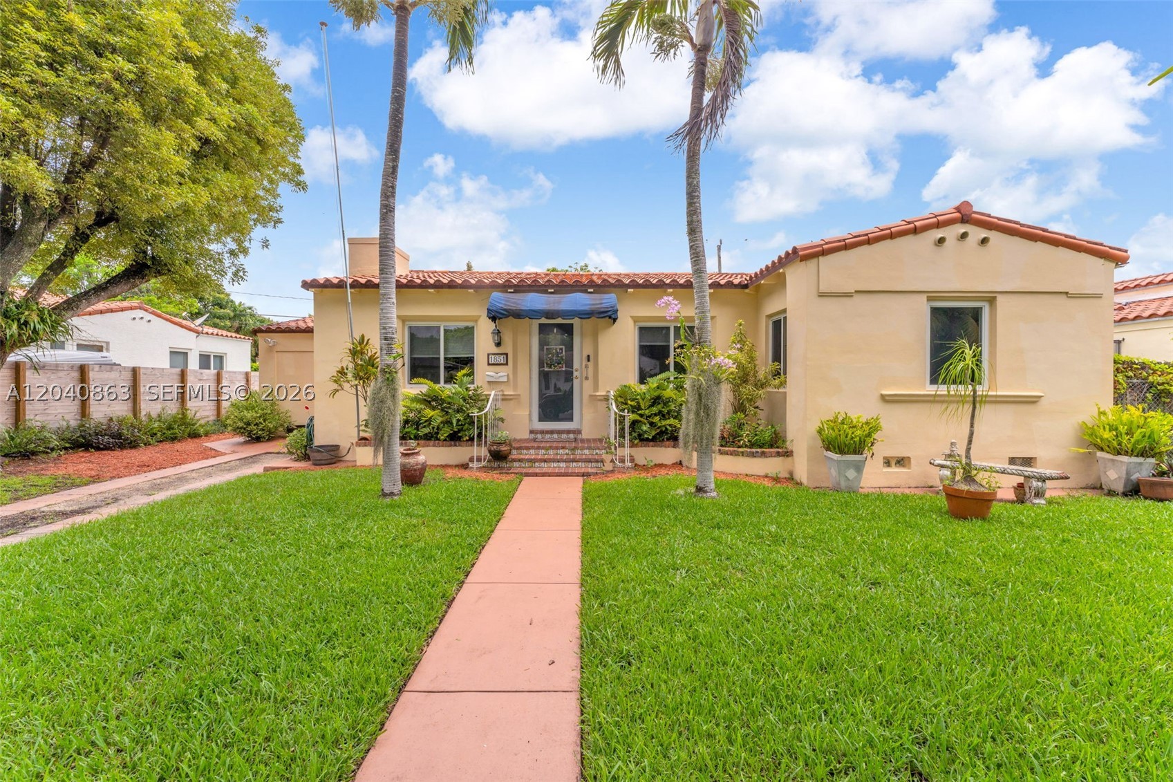 1851 SW 21st Ter