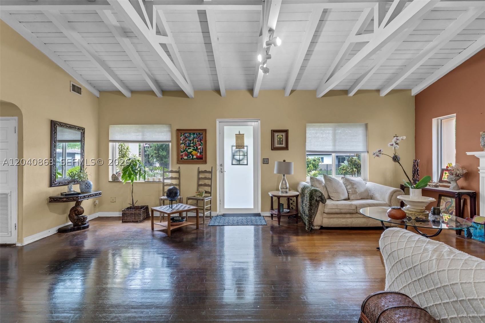 1851 SW 21st Ter Miami, FL 33145