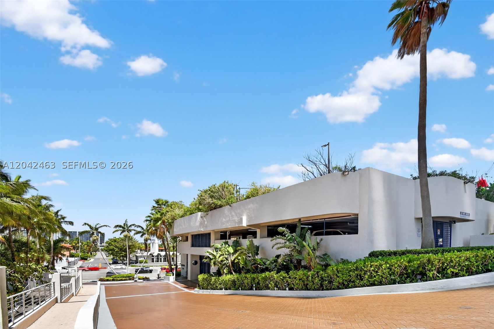 18671 Collins Ave #1401 Sunny Isles Beach, FL 33160