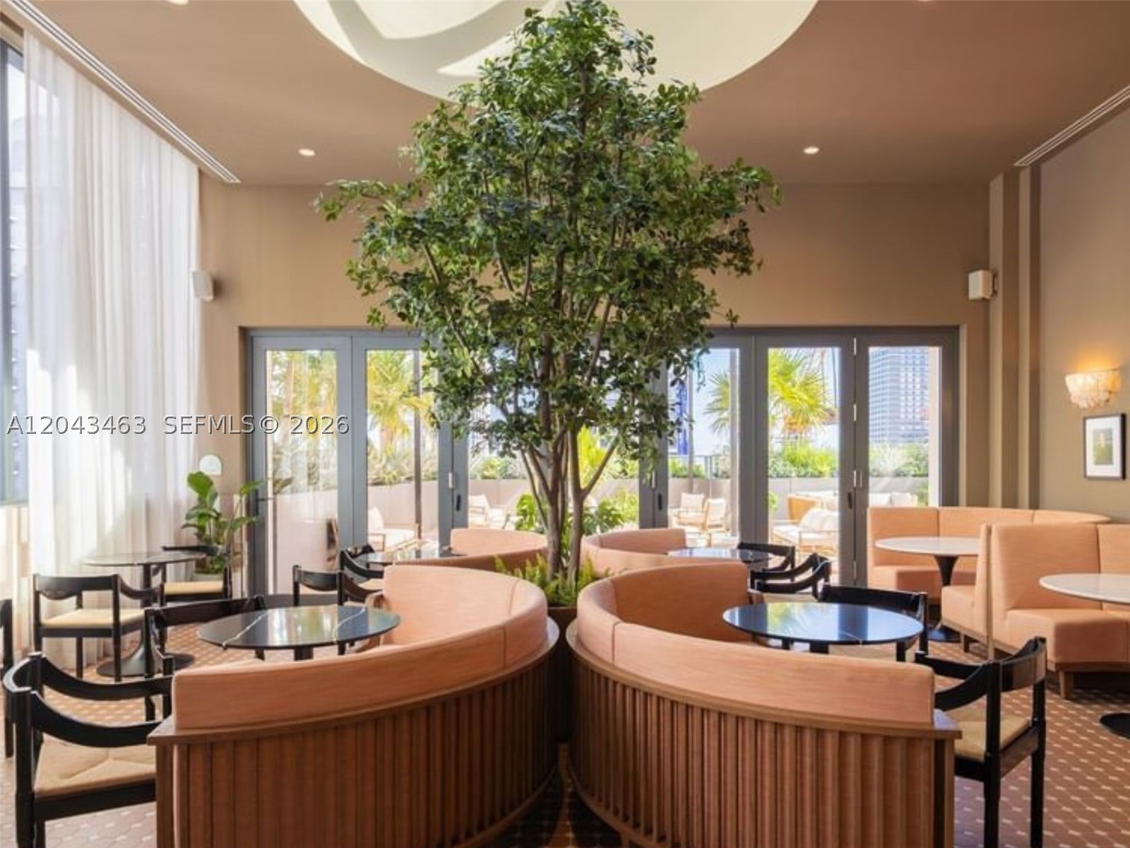 image The Crosby Miami Worldcenter21