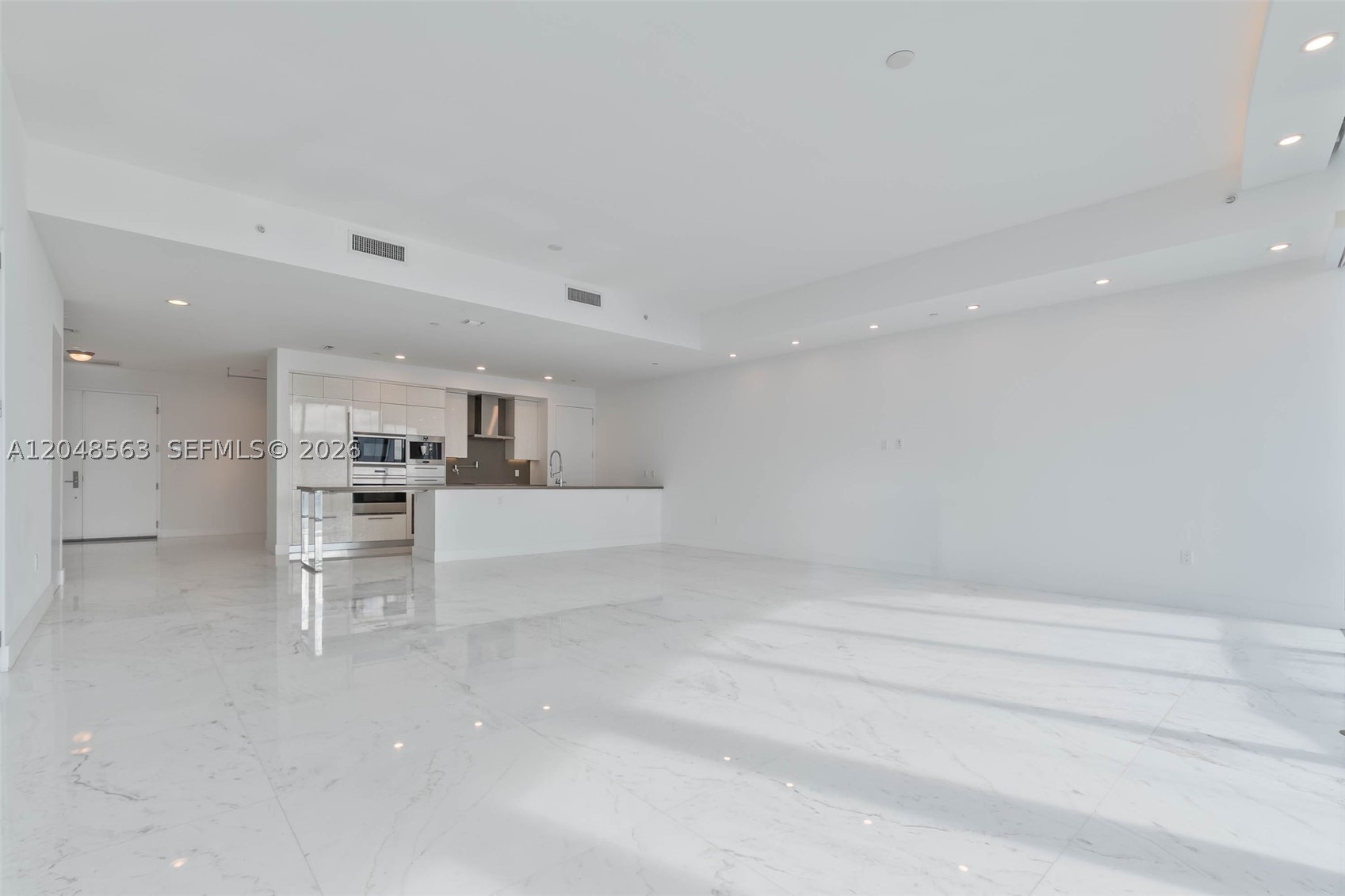 image Chateau Beach Residences7