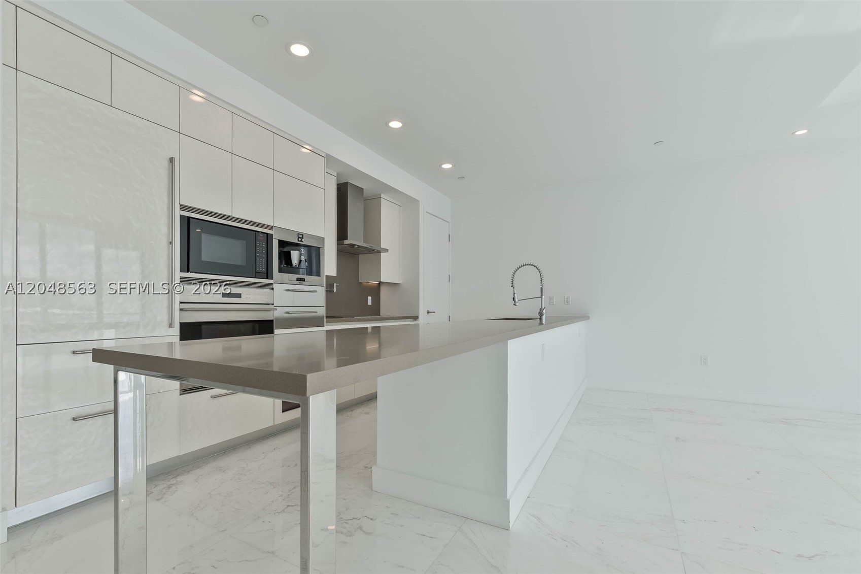 image Chateau Beach Residences8