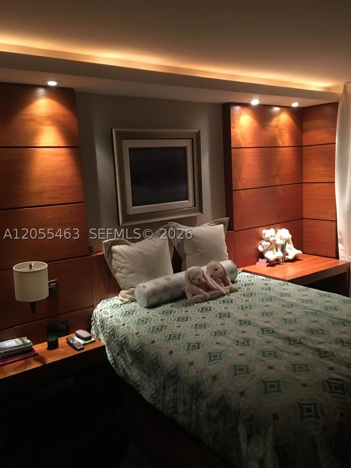 image Brickell Key One13