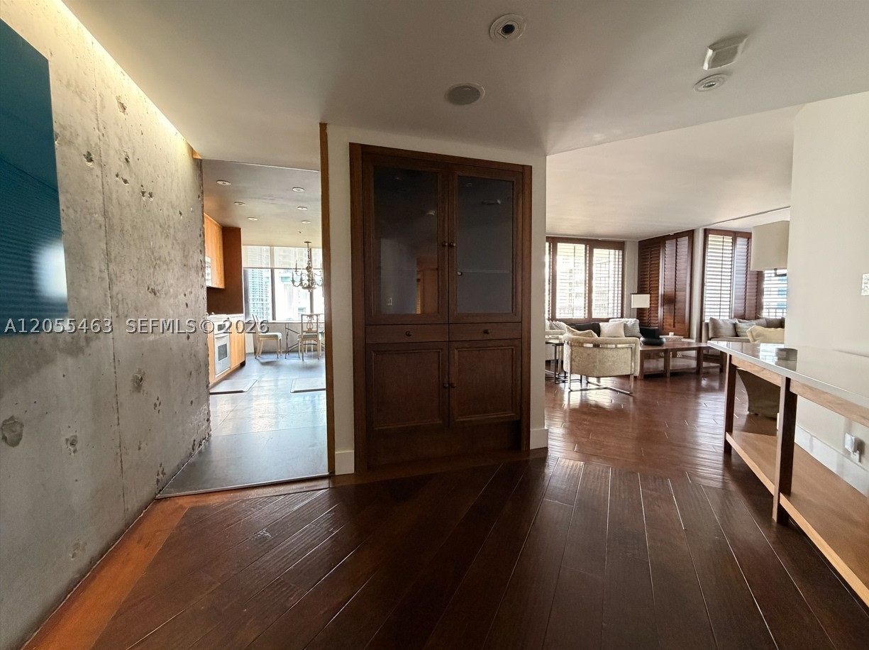 image Brickell Key One15