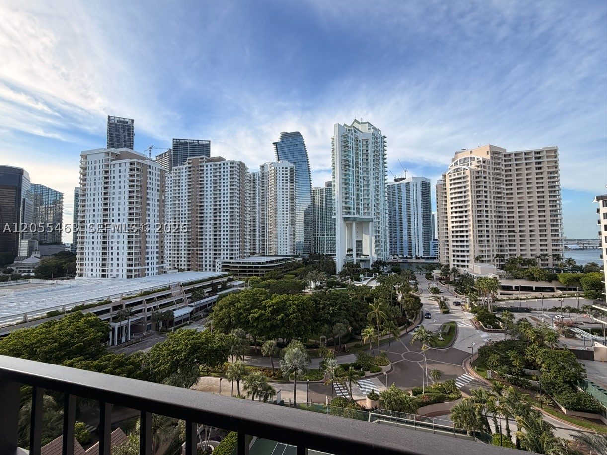 image Brickell Key One16