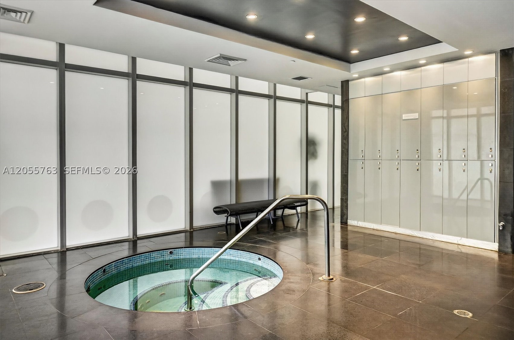 image 500 Brickell East34