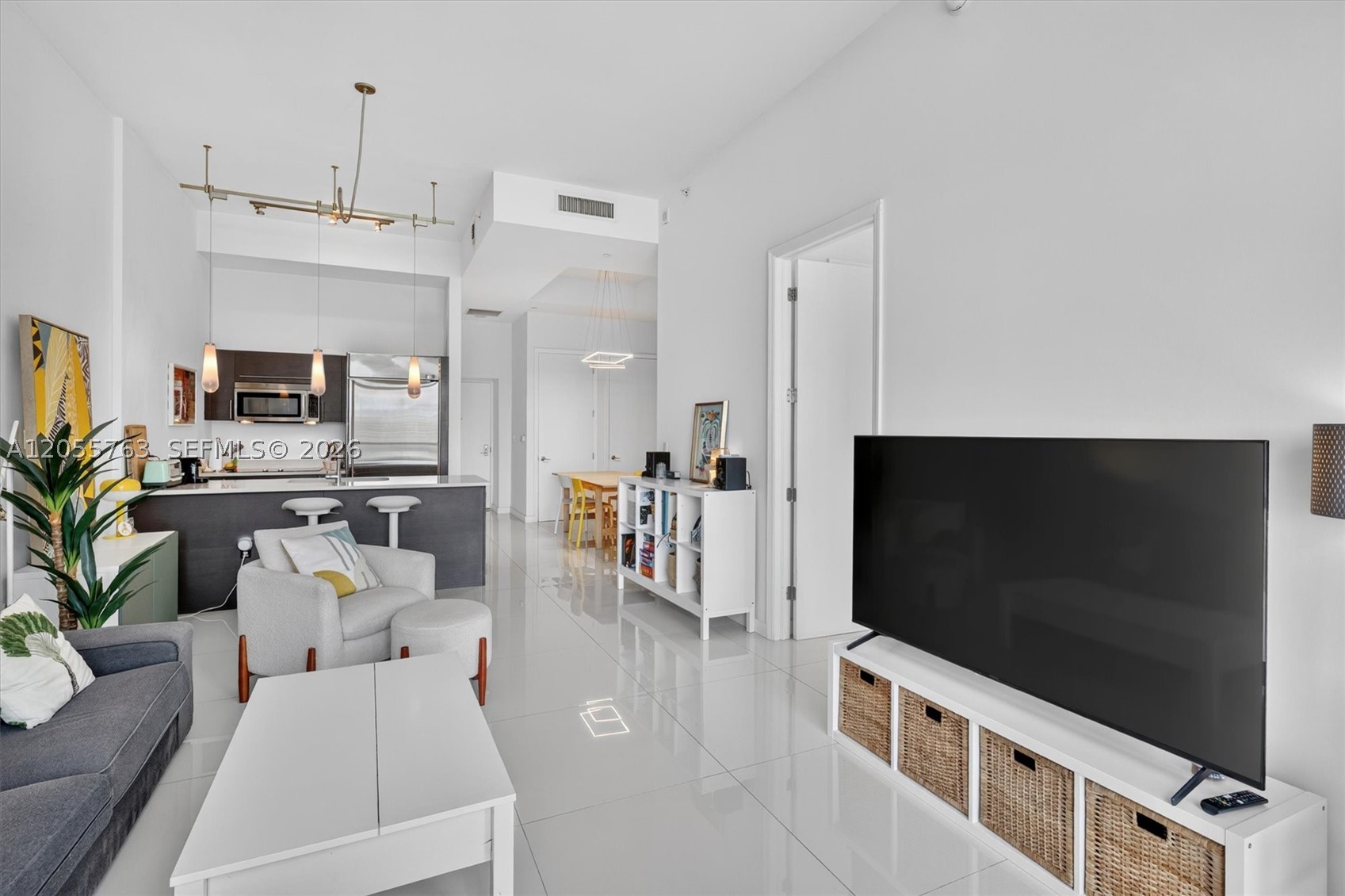 image 500 Brickell East4