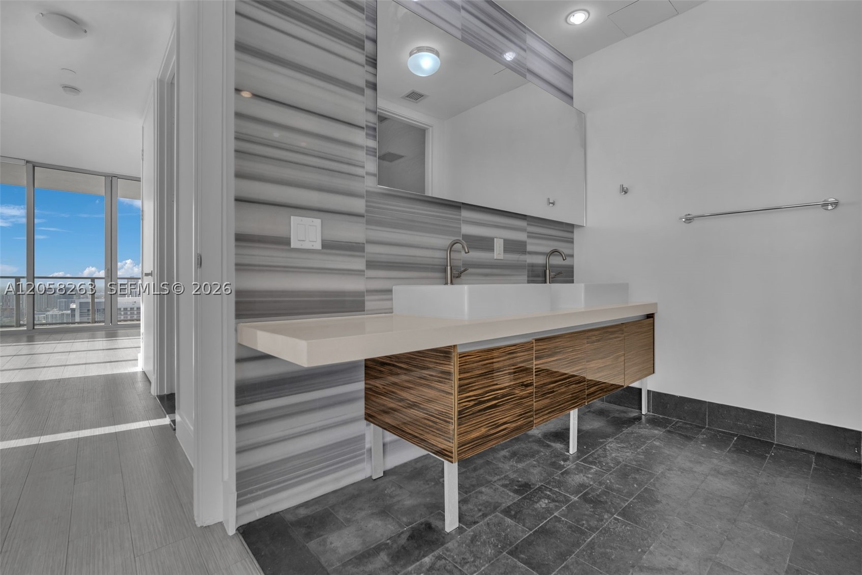 image Marquis Residences40