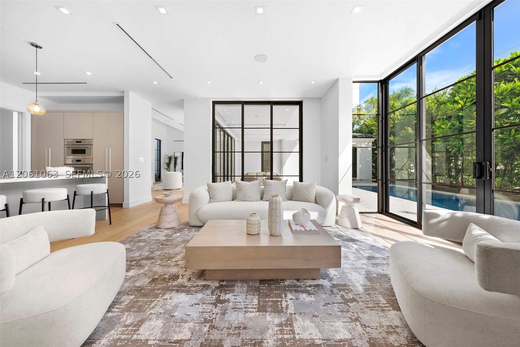 1220 S Alhambra Cir Coral Gables, FL 33146