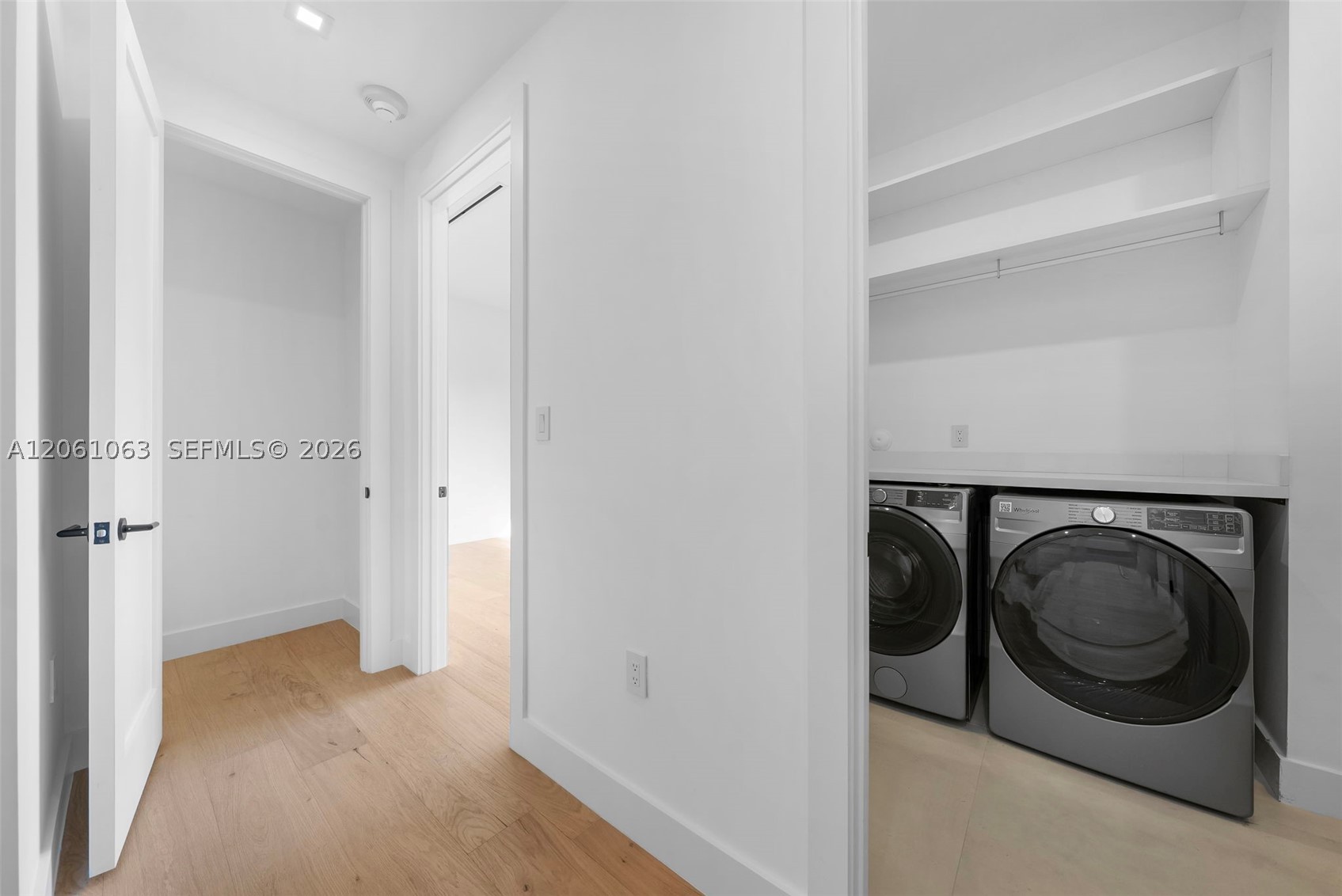 1220 S Alhambra Cir Coral Gables, FL 33146