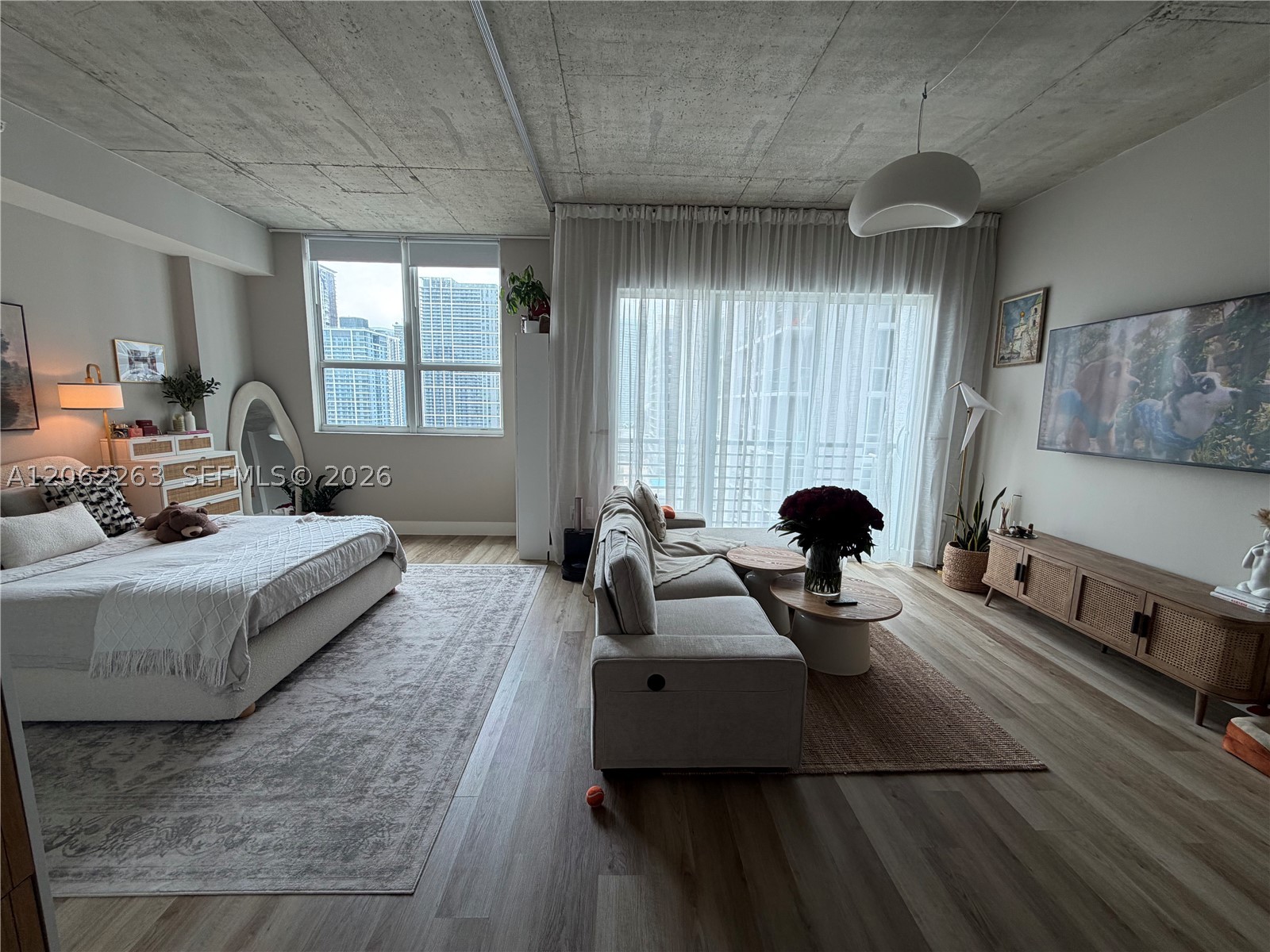 image The Loft 25