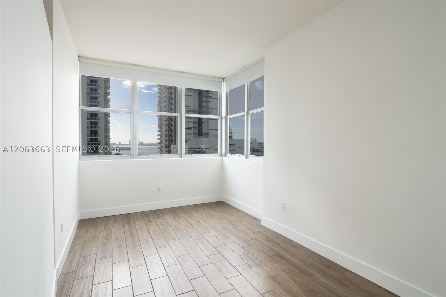 image Edgewater Lofts12