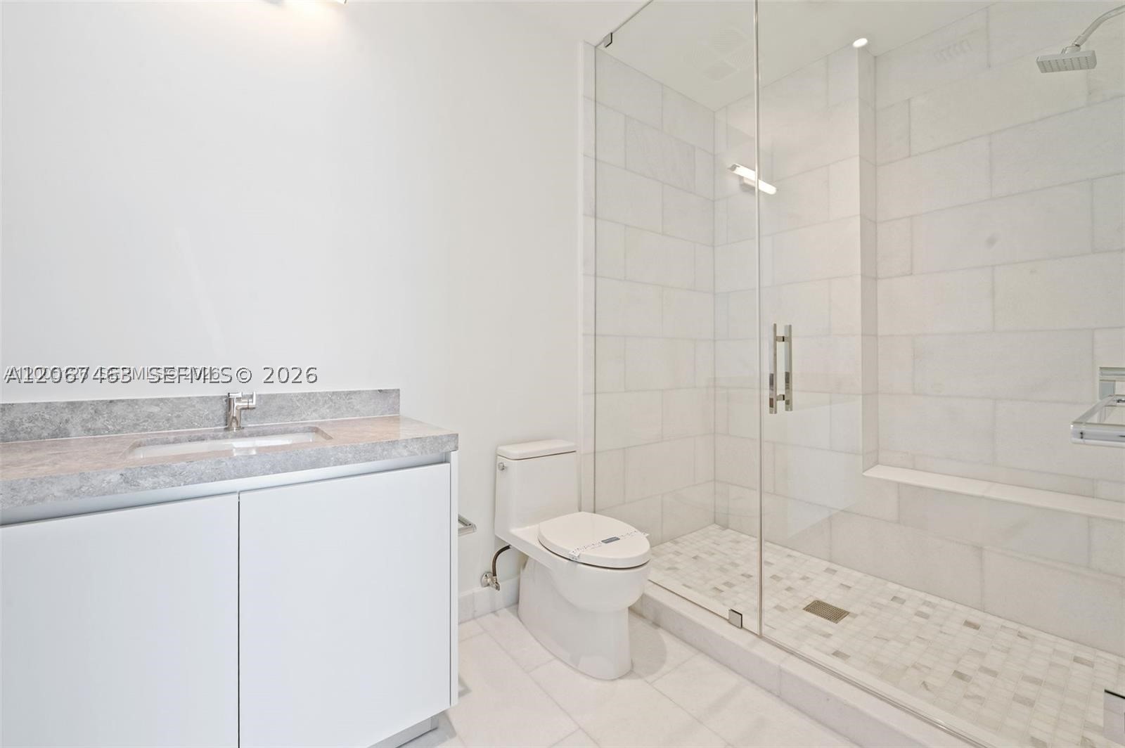 image Una Residences17