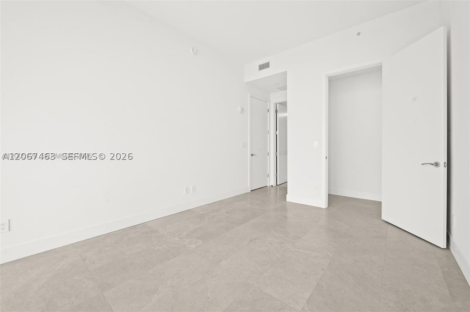 image Una Residences18