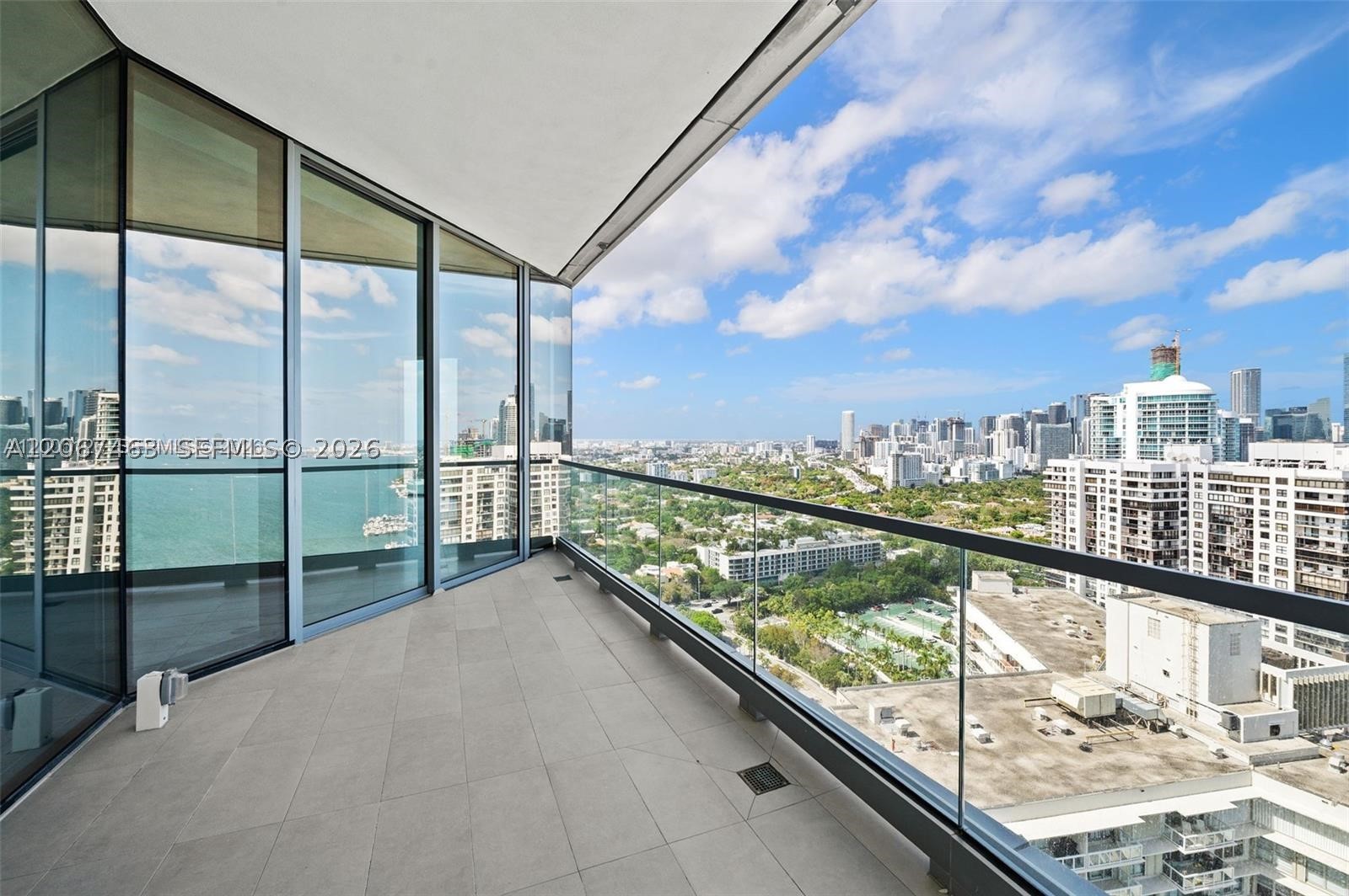 image Una Residences21