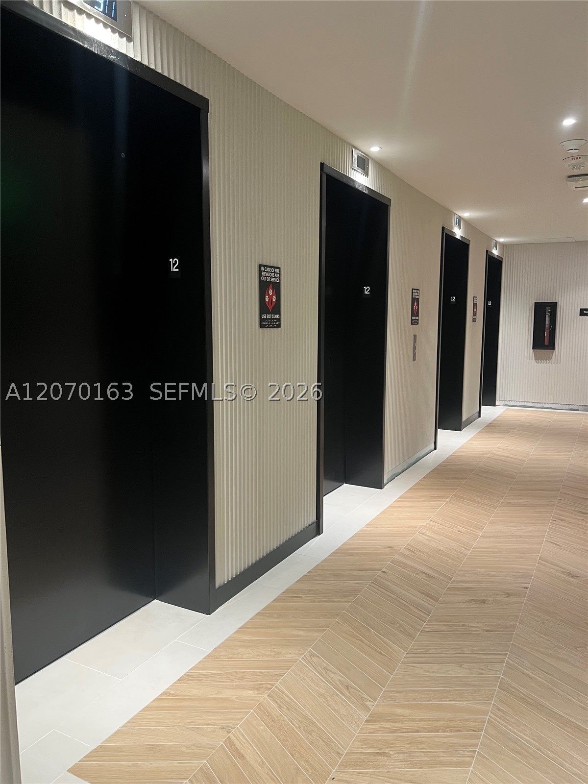 image E11EVEN Hotel & Residences22