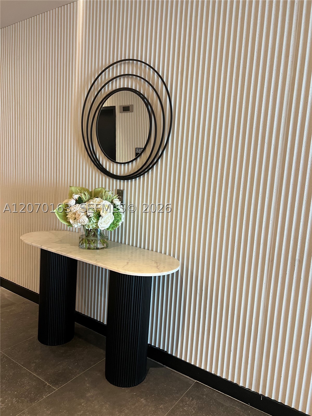 image E11EVEN Hotel & Residences23