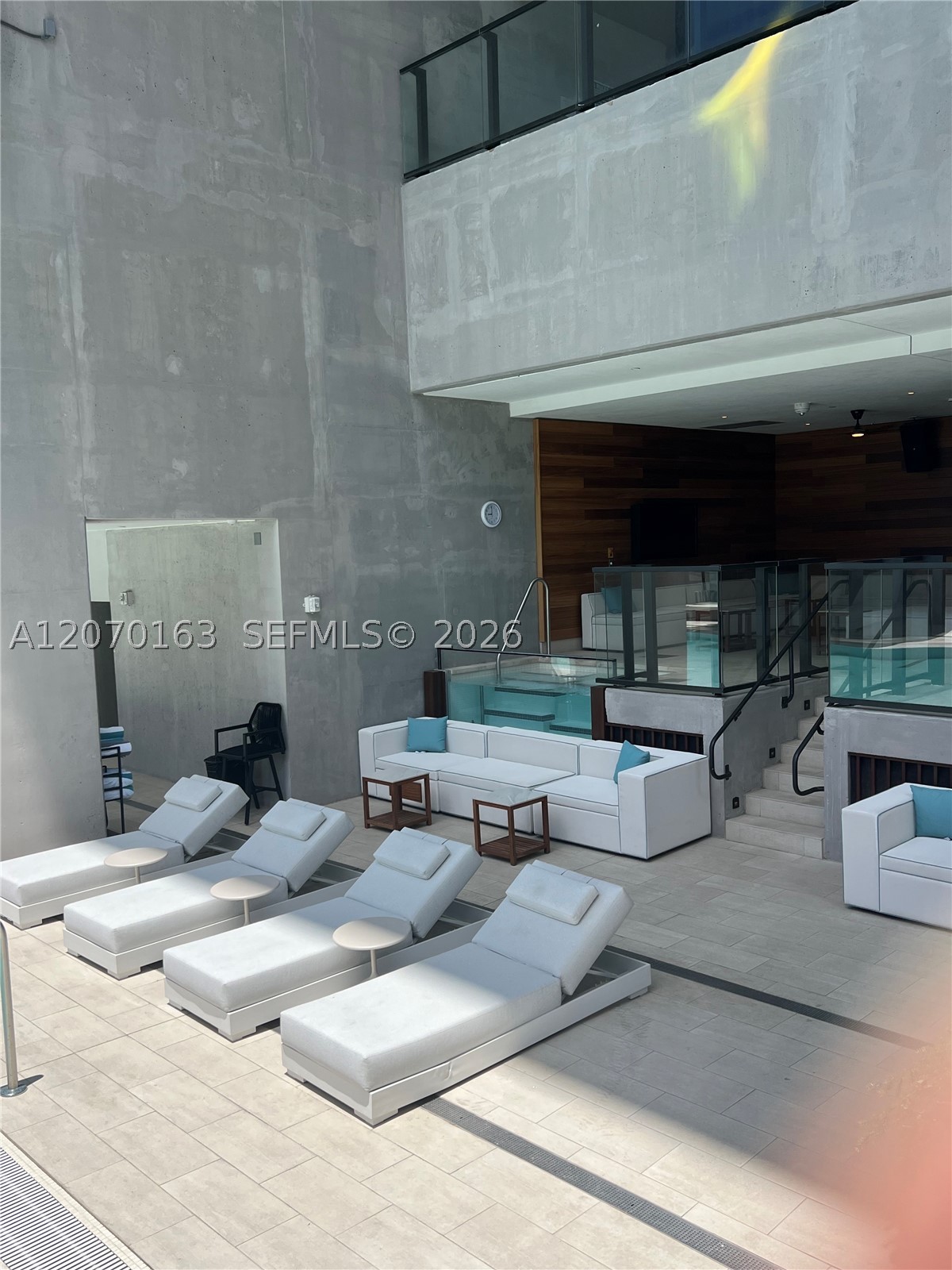 image E11EVEN Hotel & Residences29