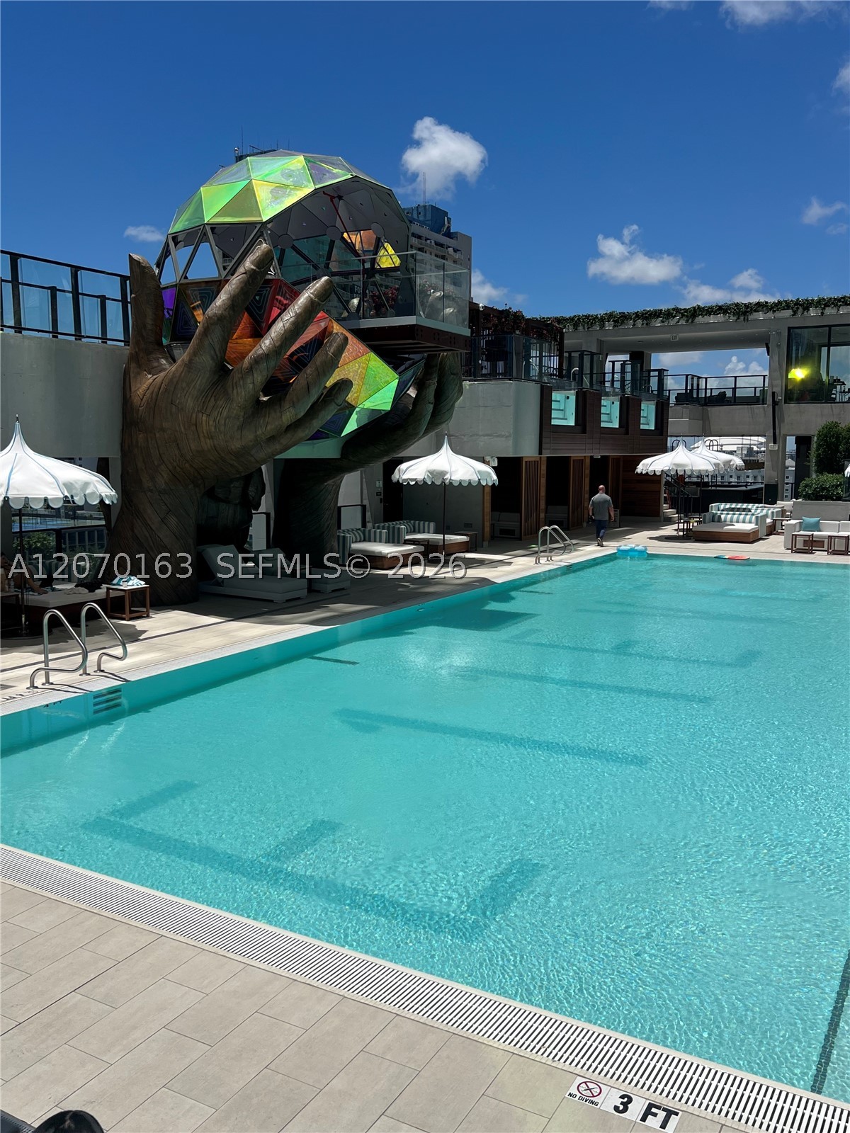 image E11EVEN Hotel & Residences30