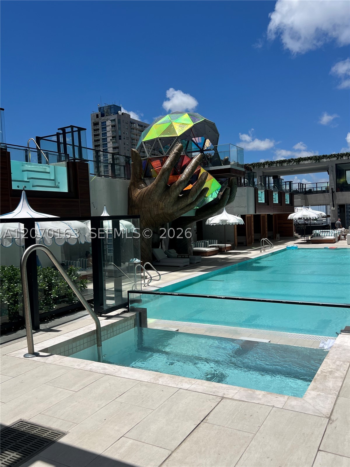 image E11EVEN Hotel & Residences31