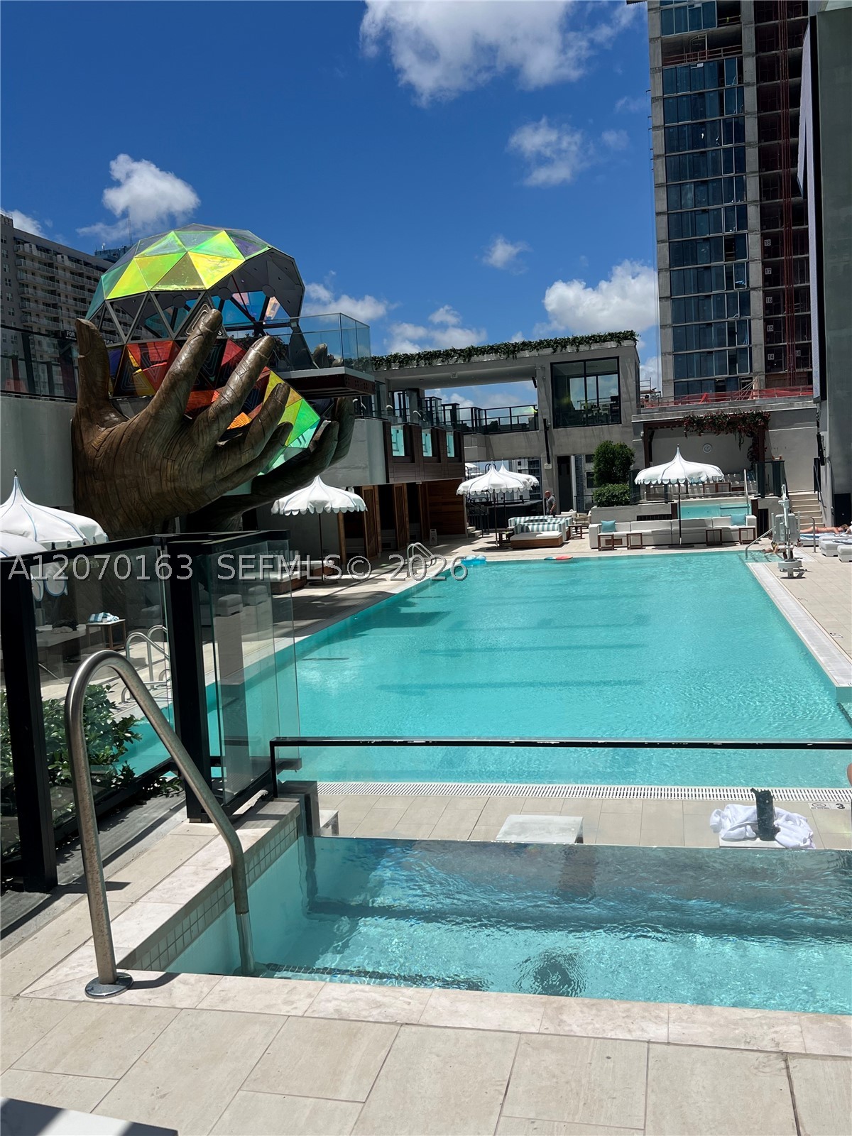 image E11EVEN Hotel & Residences32