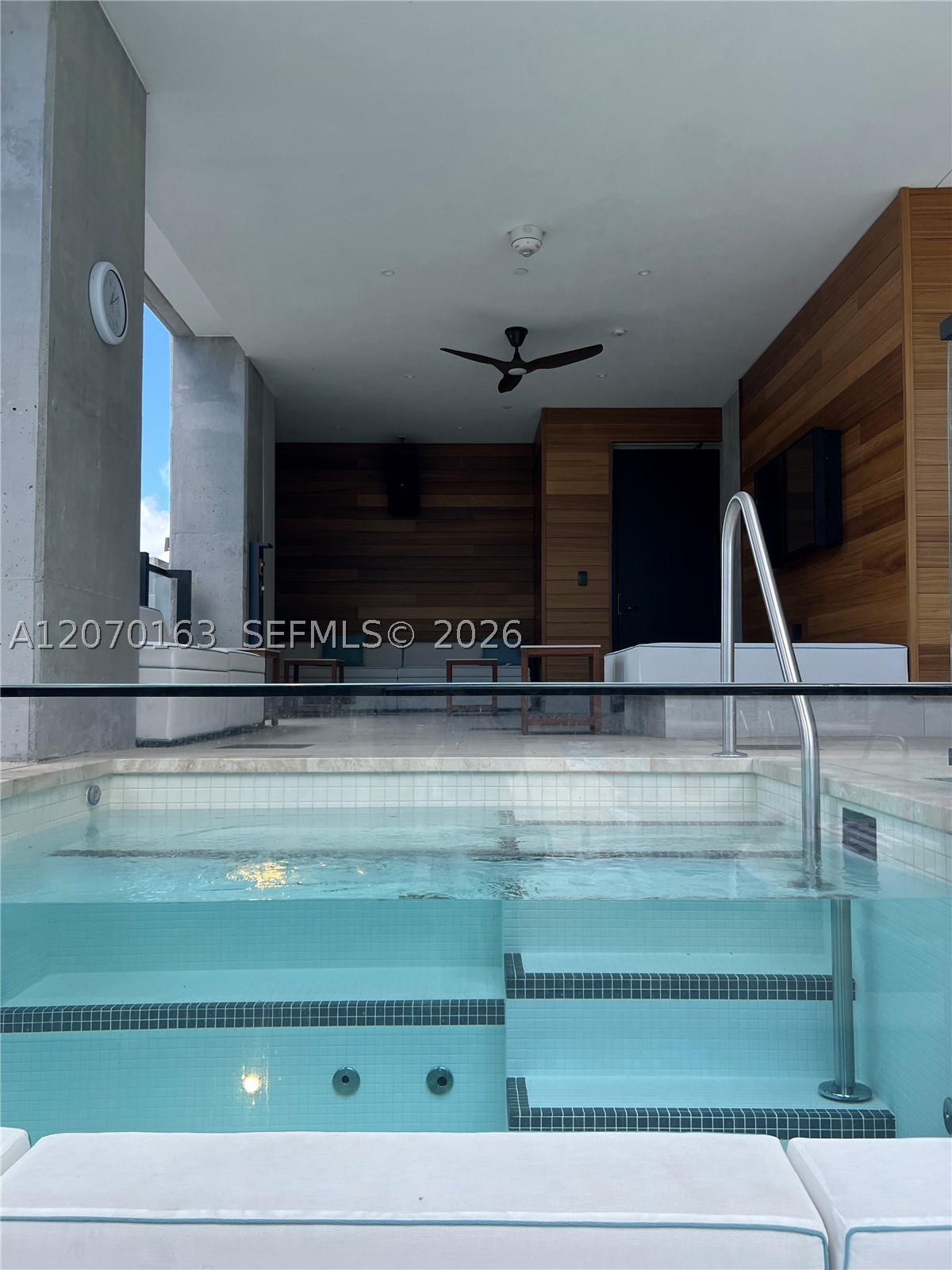 image E11EVEN Hotel & Residences34