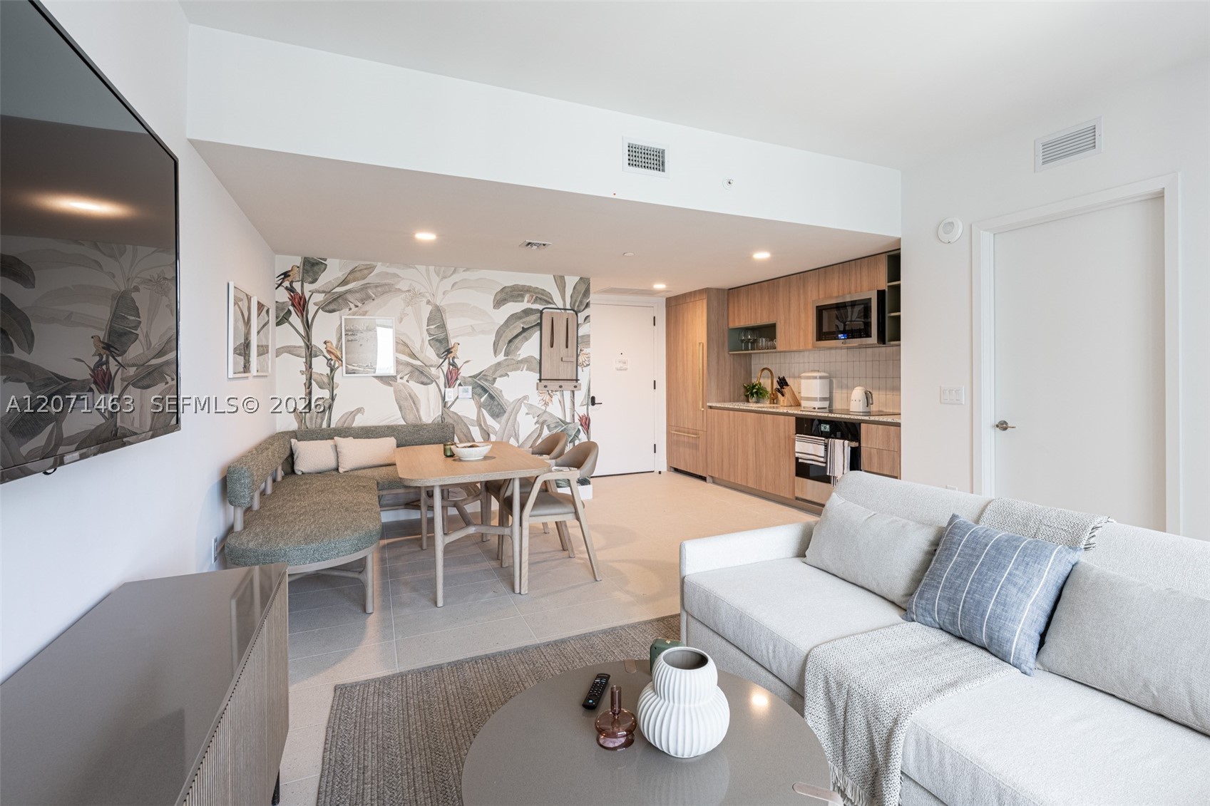 159 NE 6th St #3109 Miami, FL 33132