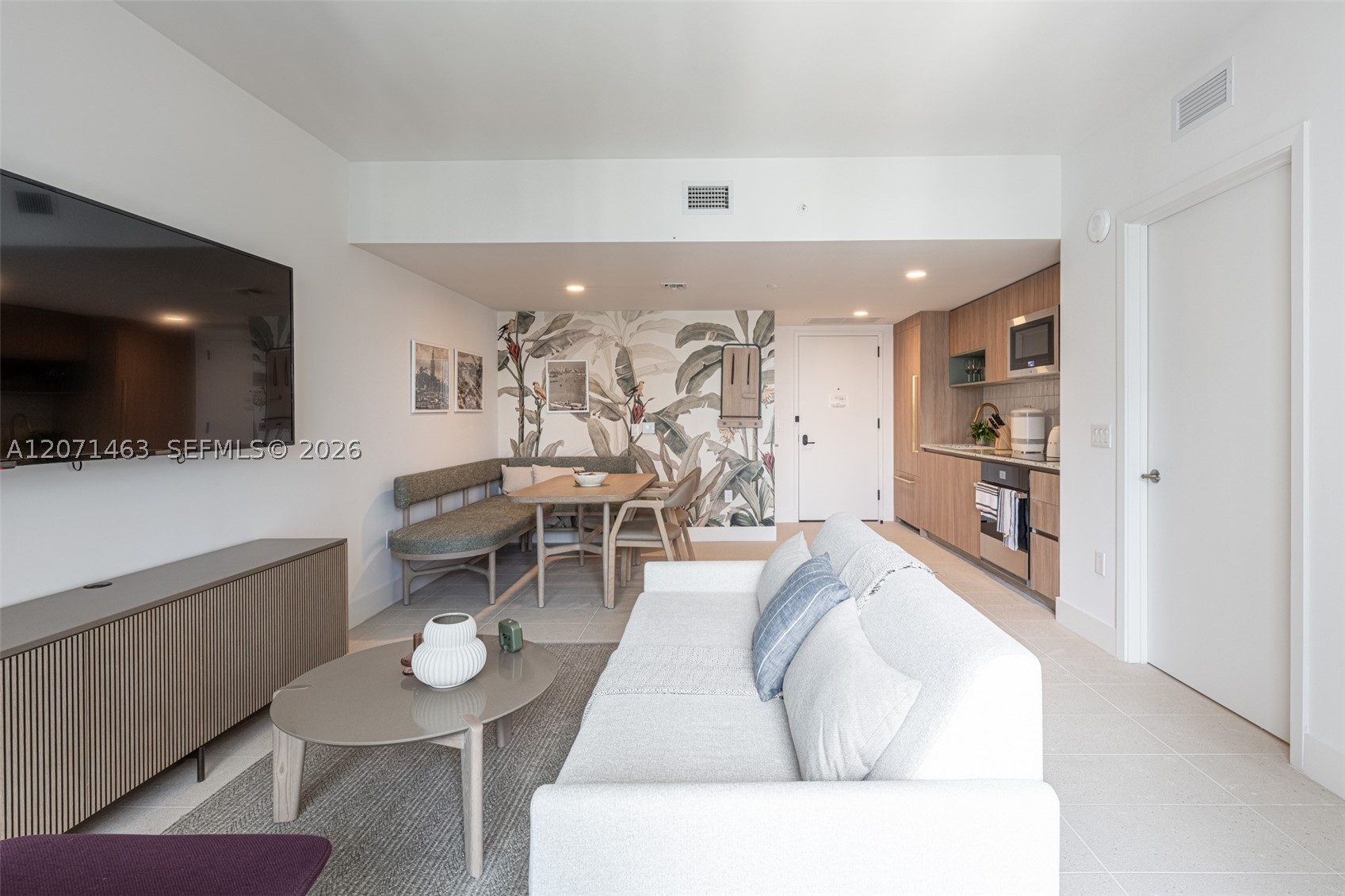 159 NE 6th St #3109 Miami, FL 33132