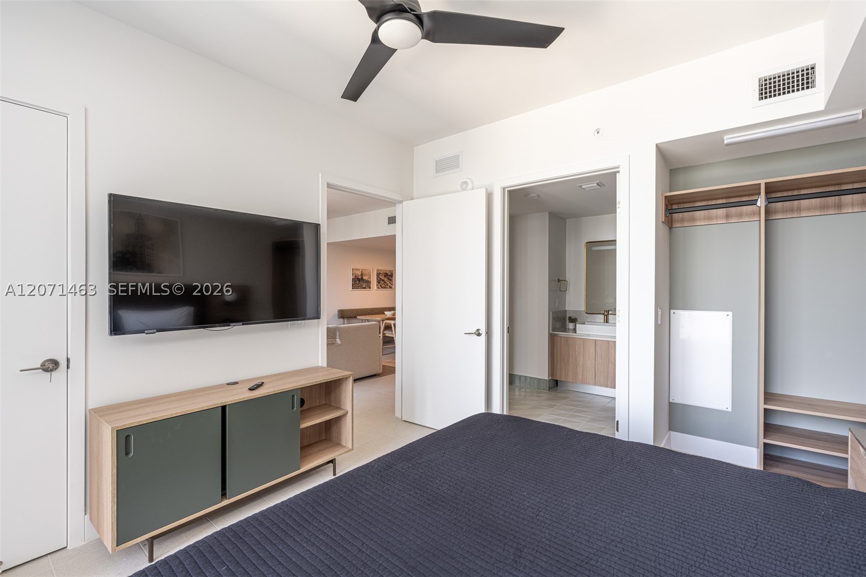 159 NE 6th St #3109 Miami, FL 33132