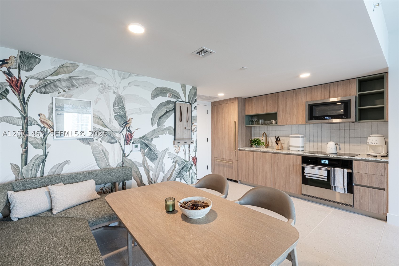 159 NE 6th St #3109 Miami, FL 33132