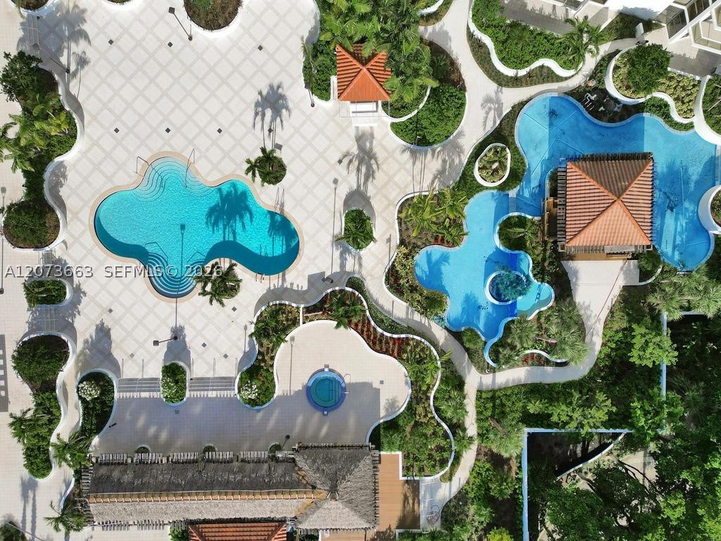 20281 E Country Clb Dr #404 Aventura, FL 33180