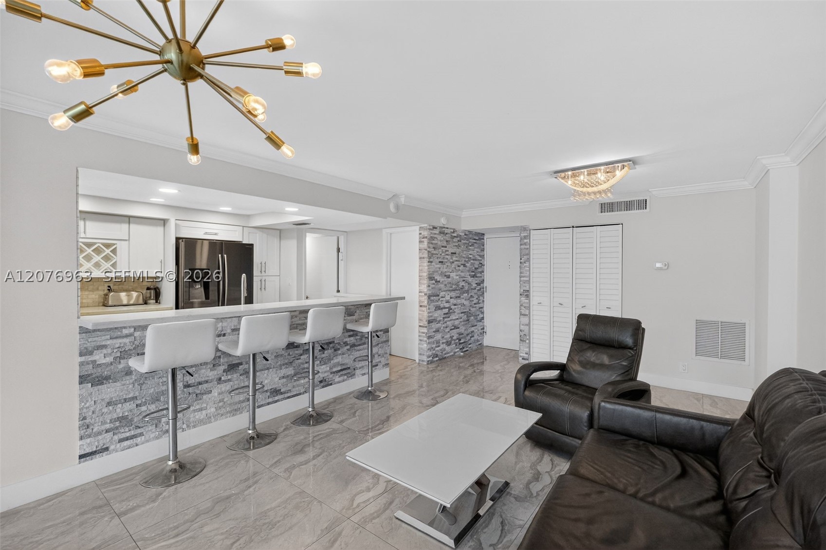 2655 Collins Ave #00 Miami Beach, FL 33140