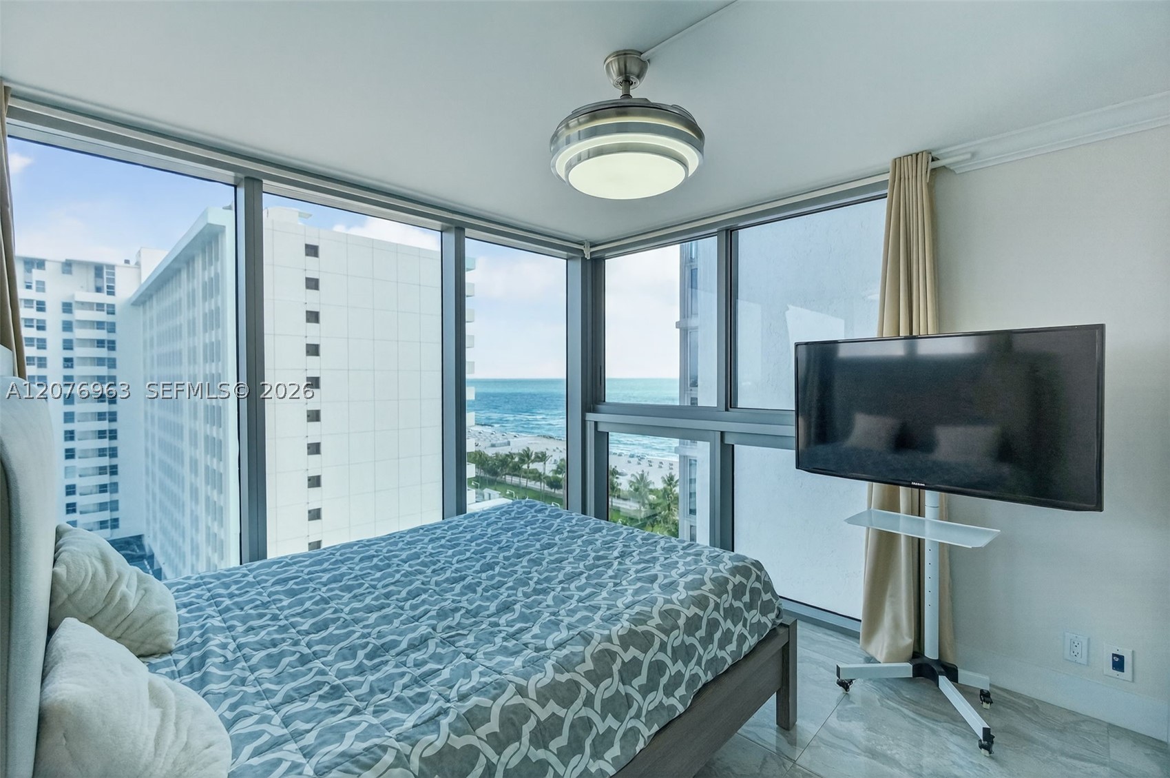 2655 Collins Ave #00 Miami Beach, FL 33140
