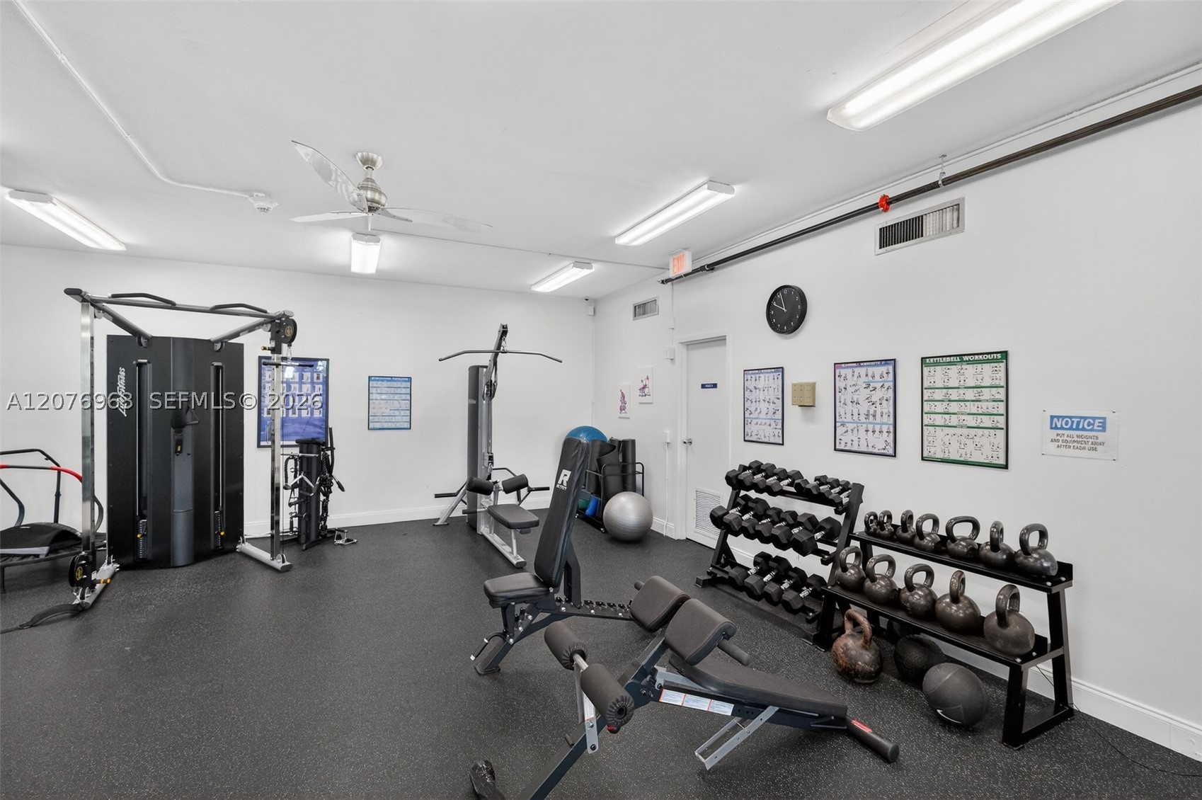 2655 Collins Ave #00 Miami Beach, FL 33140