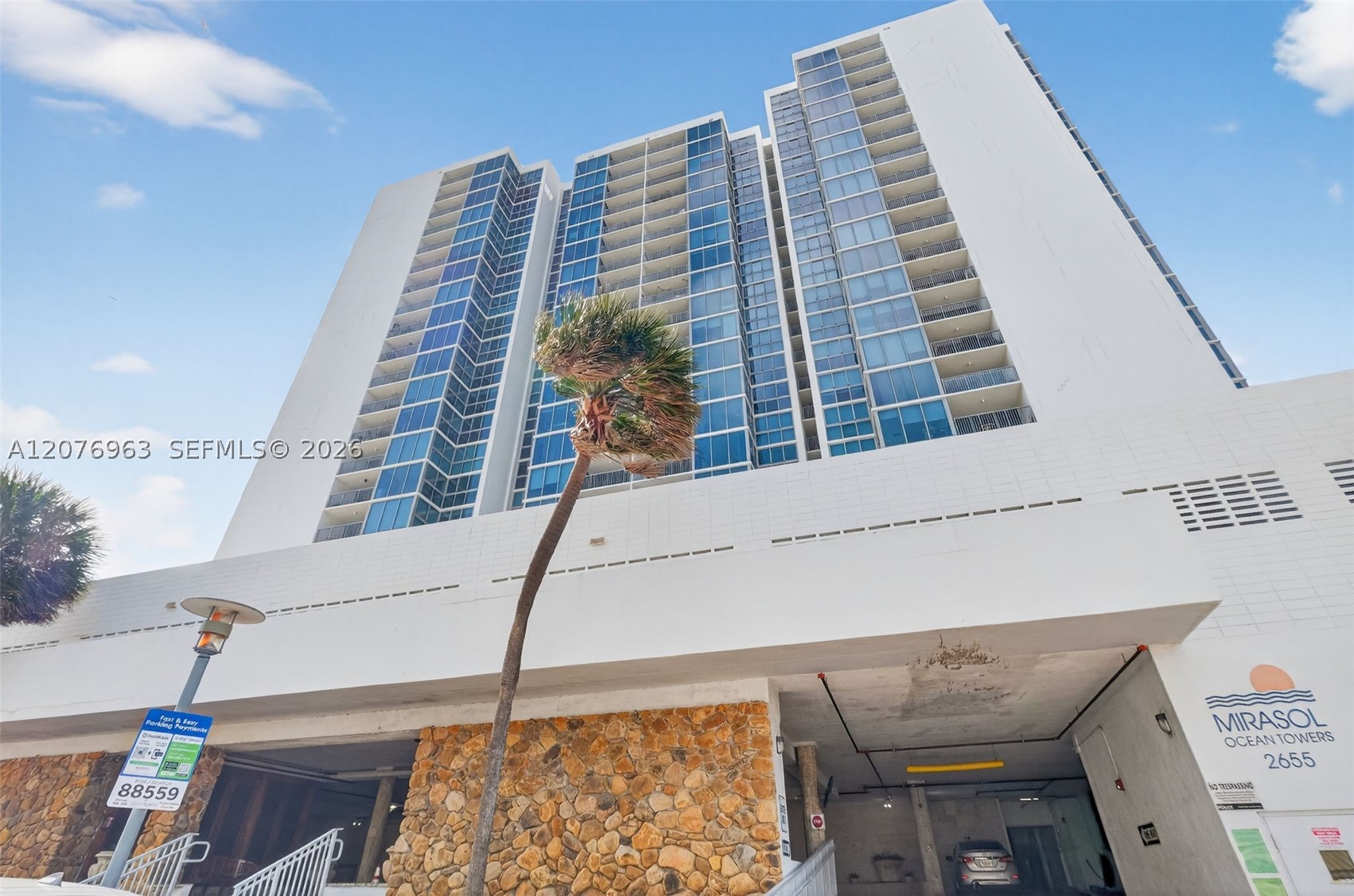 2655 Collins Ave #00 Miami Beach, FL 33140