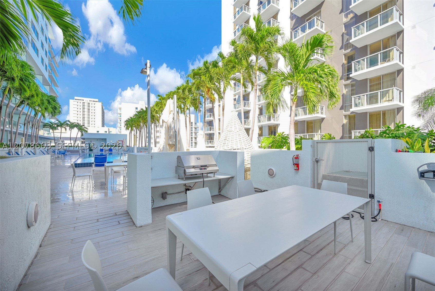 1600 SW 1st Ave #802 Miami, FL 33129