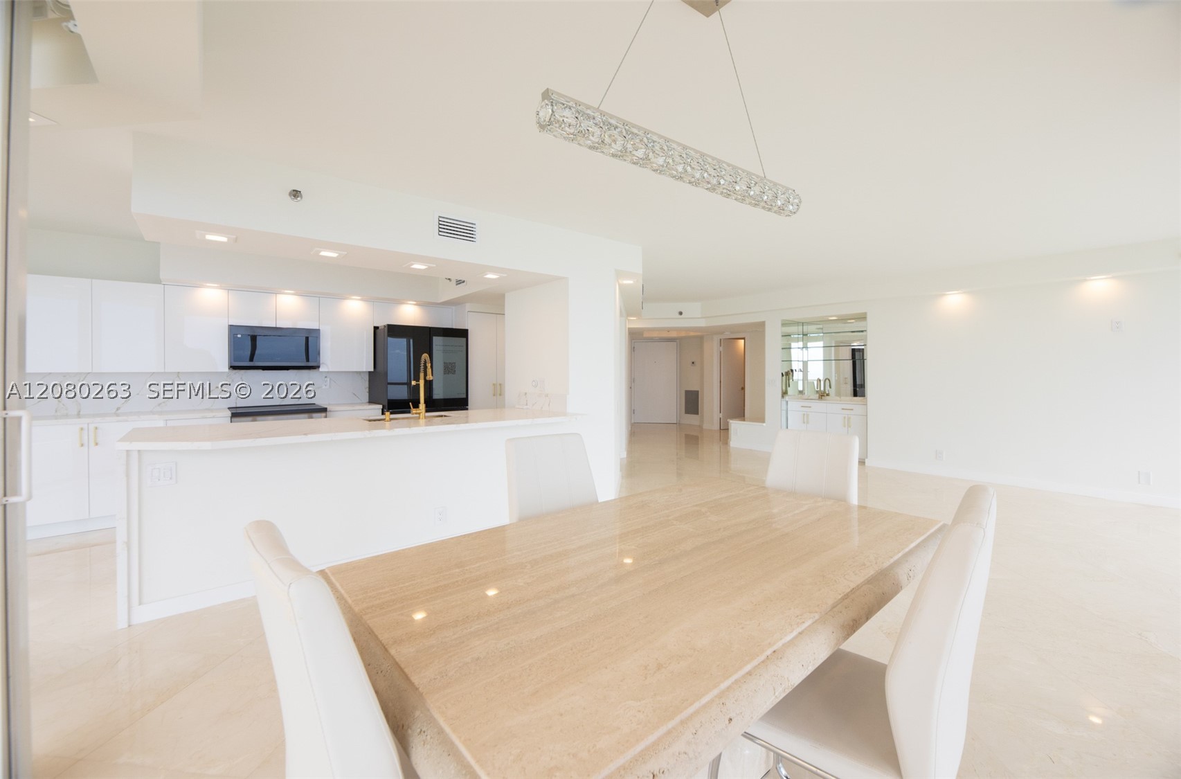 16425 Collins Ave #2311 Sunny Isles Beach, FL 33160