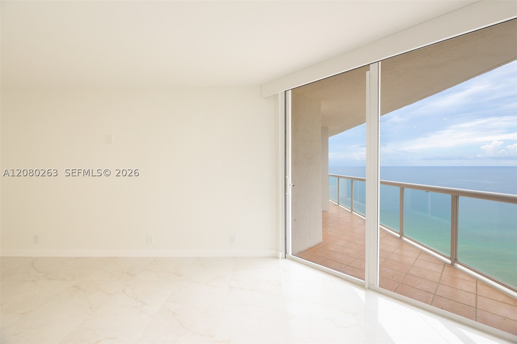 16425 Collins Ave #2311 Sunny Isles Beach, FL 33160