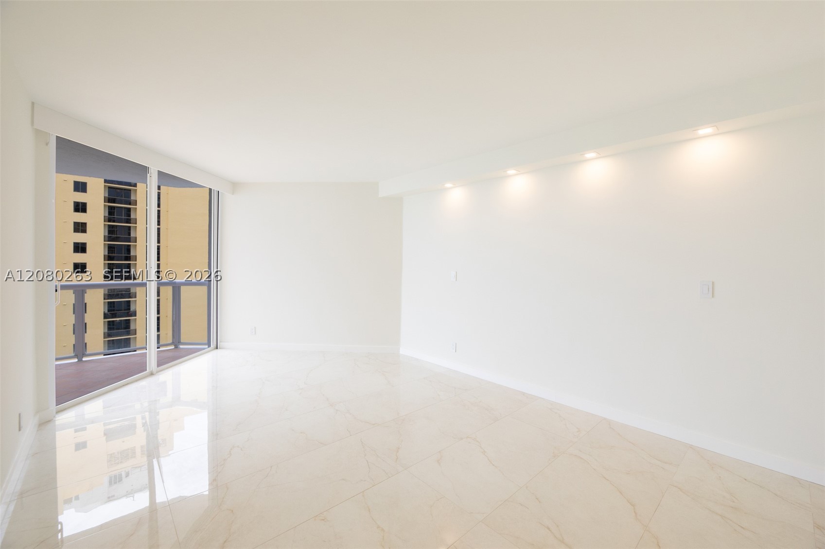 16425 Collins Ave #2311 Sunny Isles Beach, FL 33160