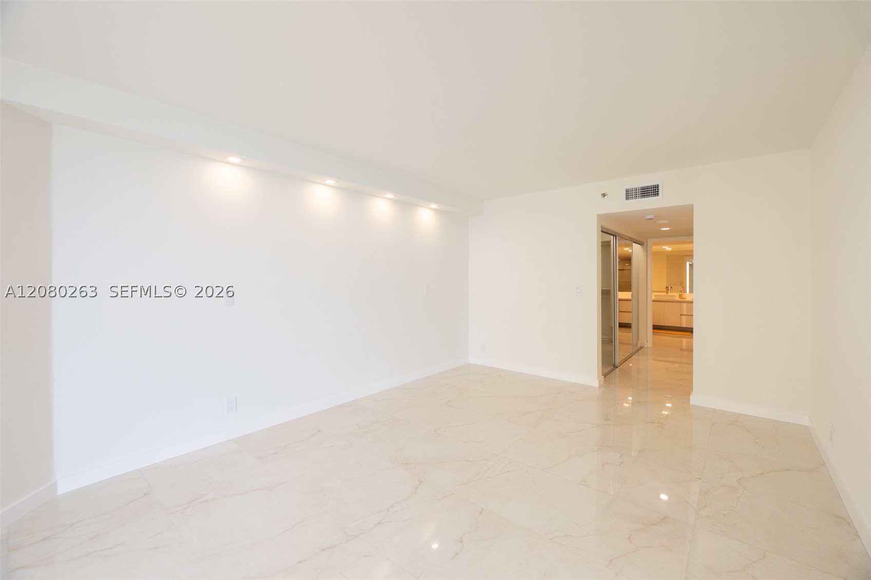 16425 Collins Ave #2311 Sunny Isles Beach, FL 33160