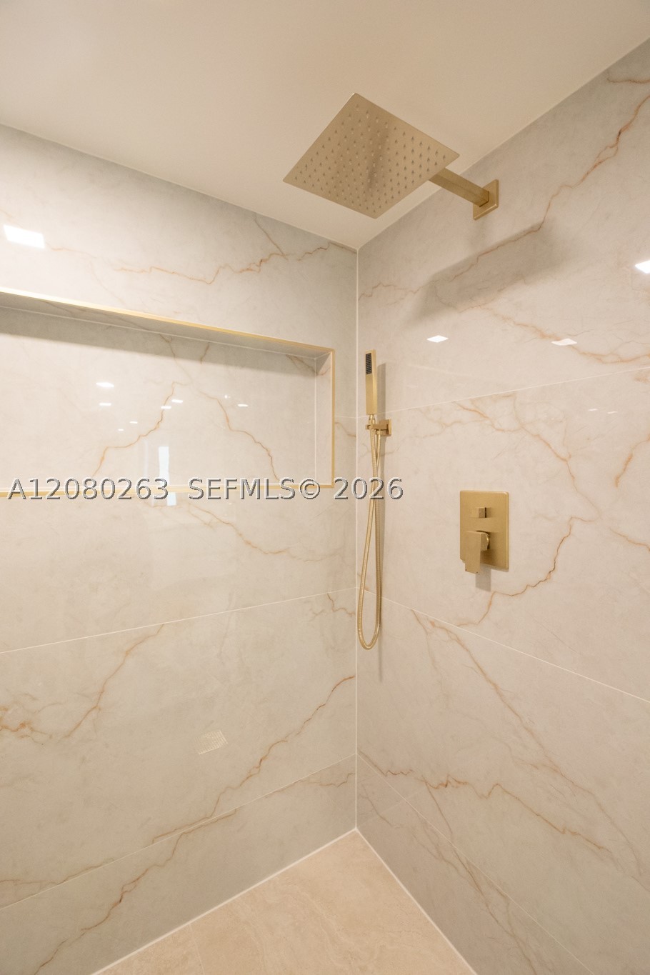 16425 Collins Ave #2311 Sunny Isles Beach, FL 33160
