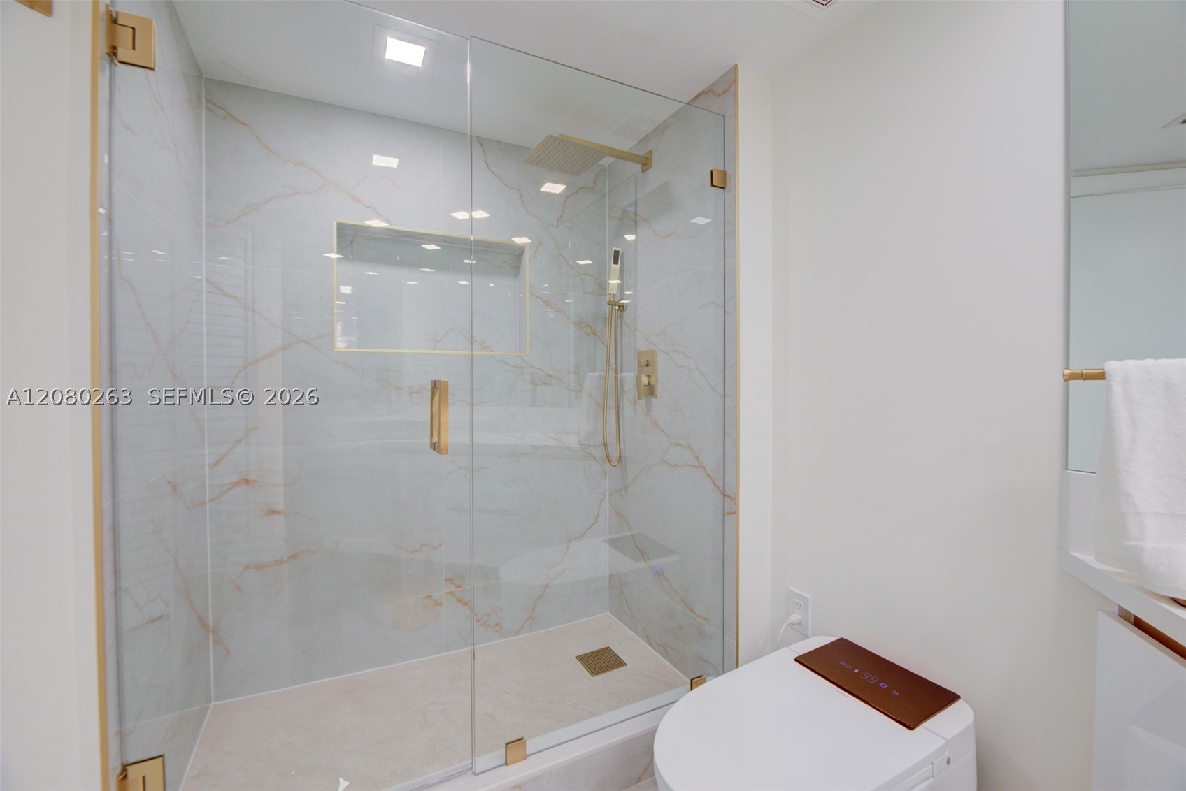 16425 Collins Ave #2311 Sunny Isles Beach, FL 33160