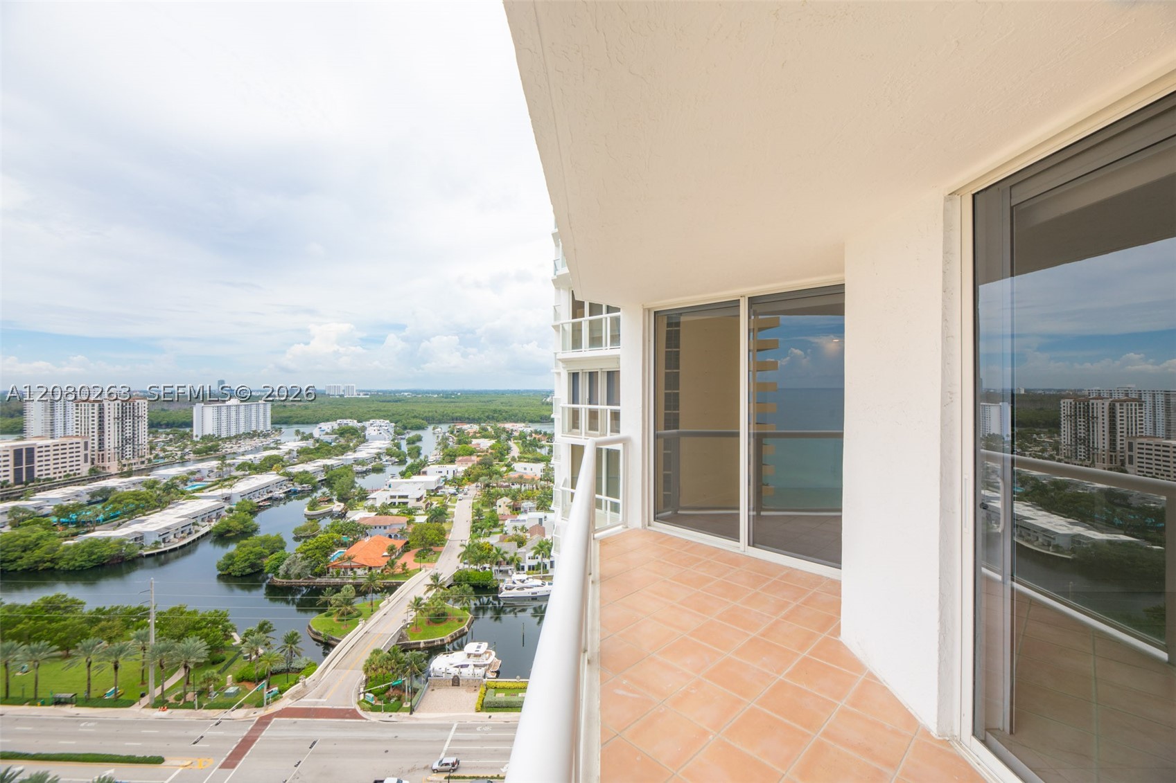 16425 Collins Ave #2311 Sunny Isles Beach, FL 33160