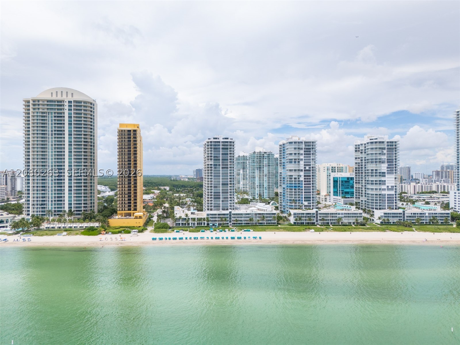 16425 Collins Ave #2311 Sunny Isles Beach, FL 33160