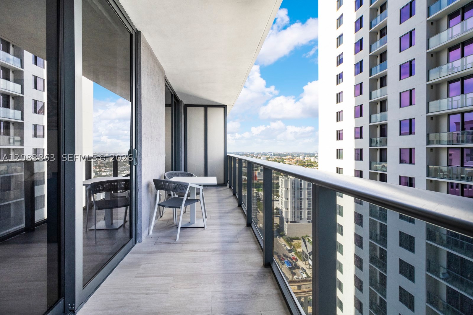 image Brickell Heights West10